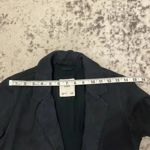 Abercrombie & Fitch The Drapey Blazer - Picture 5 of 15